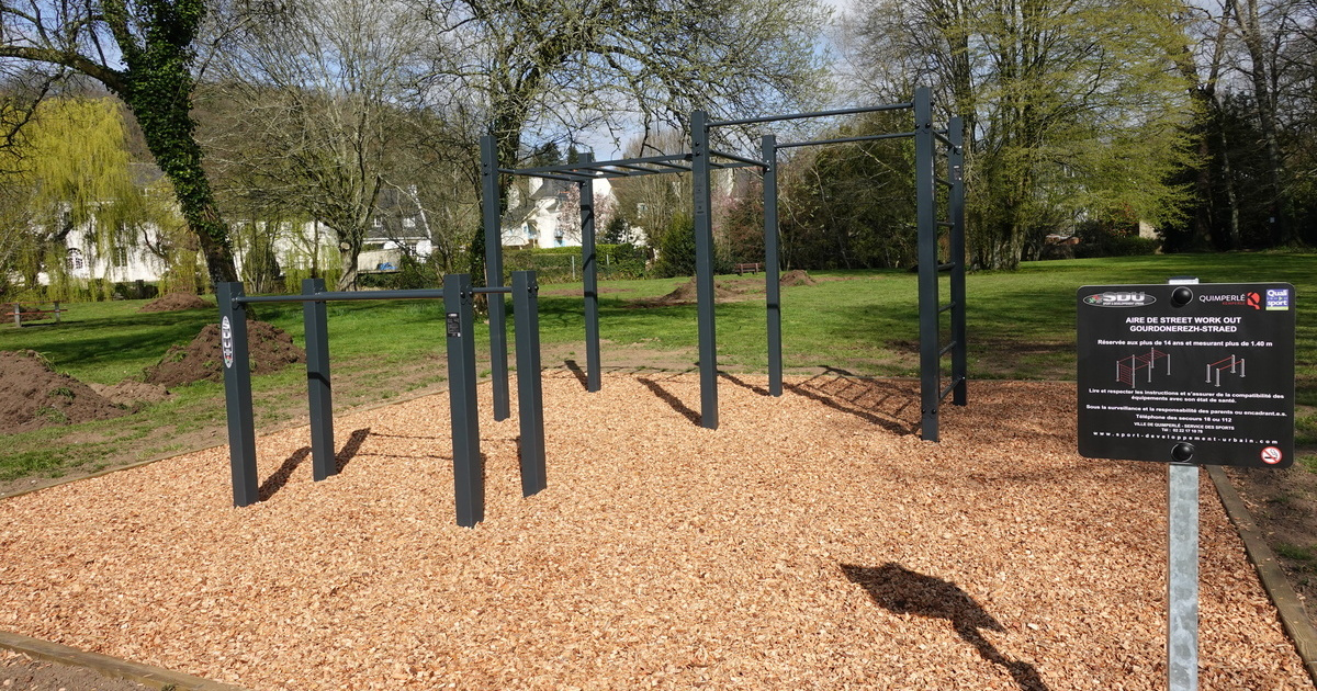 Image d'illustration pour : Station de Street Workout Image d'illustration pour : Station de Street Workout